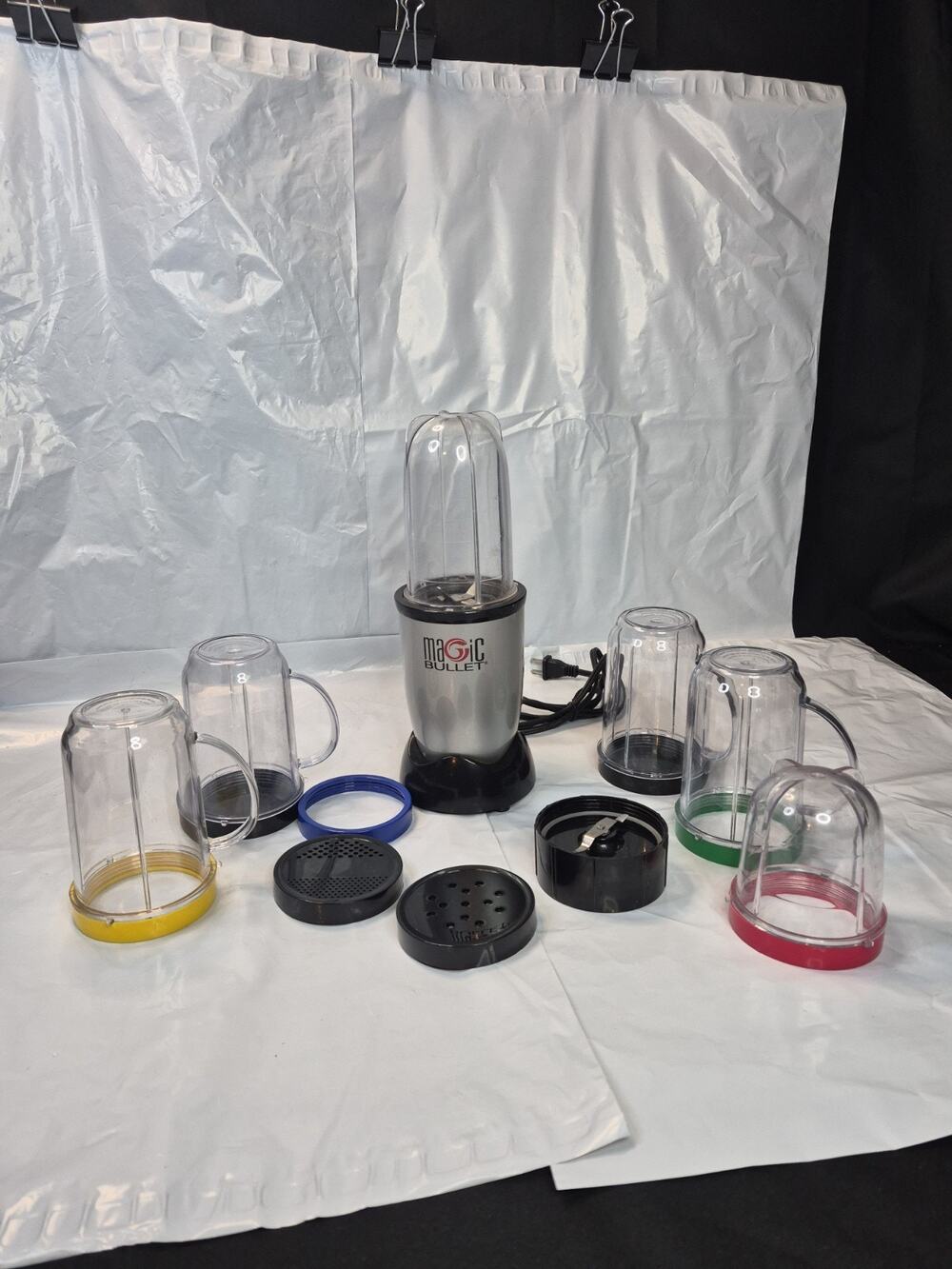 Magic Bullet With Blades & Accessories Bundle 14 pieces 6 Pitchers Works Amazing